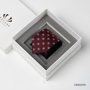 Cravate Homme Soie Mulberry Premium-Soie Pure Tissée à la Main, Signature Design Rouge CS8DOHS1 | Collection Tinh Vu | Vietnam - Product Image 4