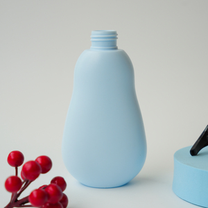 230ml HDPE Sky Blue Baby Shower Gel Pump Cap Bottle para el cuidado del cuerpo y el limpiador facial OEM Cosmetic Logo - Product Image 1