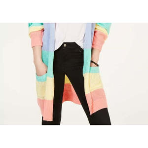 Cardigan da donna Ultra Flirt Juniors' Rainbow Stripe Shaker-Stitch a righe arcobaleno, colore rosa, taglia media - Product Image 3