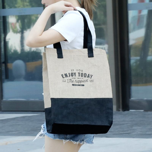 Vente en gros de sacs cabas luxueux en lin et toile de jute avec logo personnalisé de qualité supérieure sacs en toile avec poignée en cuir PU cadeaux d'épicerie - Product Image 3