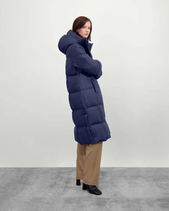 Servicio OEM, alta demanda, chaqueta de invierno transpirable de punto acolchada con capucha corta de talla grande para mujer marina, sombrero desmontable - Product Image 2