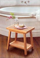 Table basse en bois massif fabriquée à la main avec des motifs de grain naturel parfaits pour la décoration de salon de ferme rustique