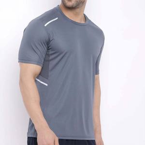 T-shirt d'entraînement athlétique pour hommes-Doux et durable-Parfait pour les sports, la salle de sport et les activités de plein air - Product Image 3
