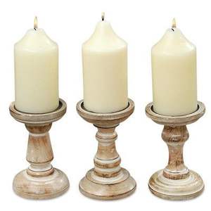 Porte-bougie en bois robuste conçu pour un placement stable des bougies avec une structure solide qui soutient une éclairage doux - Product Image 1