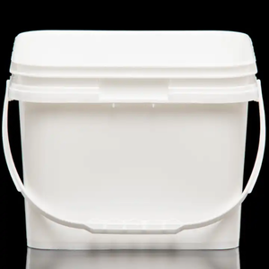 Seau carré de 8 litres en plastique de qualité alimentaire avec poignée en métal - Product Image 2
