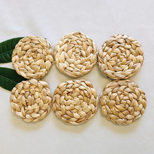 Sous-verres en jacinthe d'eau naturelle, les moins chers, pour boissons, accessoire de table, tissés à la main. - Product Image 1