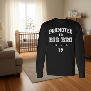 Maglietta a Maniche Lunghe Personalizzabile per Fratelli 2026: Promosso a Grande Fratello - Prima Occasione - Categoria Prodotto - Product Image 3