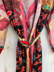 Bata Kimono de Seda Floral Elegante, Bata Larga de Seda para Mujer, Ropa de Salón con Estampado de Lujo, Regalo Nupcial para Dama de Honor, Bata de Reciclaje - Product Image 2