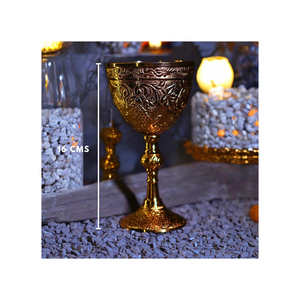 Gobelet à vin en laiton massif de bonne qualité |   Calice Médiéval Gothique Royal Fait Main avec Motif Koi – Collection de Vaisselle Décorative et Cadeau - Product Image 3