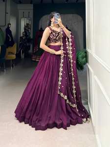 ชุดปาร์ตี้ออกแบบโดยดีไซเนอร์ชุดไหม lehenga choli กับงานเย็บปักถักร้อยทำงาน dupatta สำหรับผู้หญิง lehenga งานแต่งงานการต้อนรับ lehenga ฟังก์ชั่น - Product Image 3