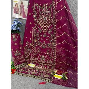 ชุดสูทปากีสถานที่สวยงามพร้อมผ้าหรูหราสำหรับงานอีเวนต์และโอกาสพิเศษสำหรับการส่งออก - Product Image 1