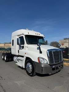 ข้อเสนอสุดคุ้มสำหรับรถบรรทุก FREIGHT-INER NEW CASCADIA ปี 2019 - พร้อมจัดส่ง - Product Image 6