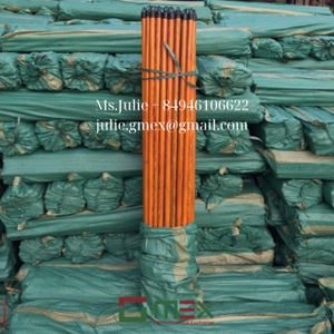 Manche de balai en bois d'usine du Vietnam 100% bâton de vadrouille en bois d'eucalyptus brut et enduit de PVC pour outils de nettoyage - Product Image 6