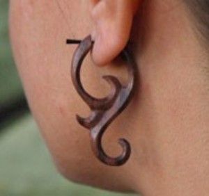 Boucles d'oreilles noires de créateurs populaires faites à la main bijoux de mode pour femmes boucles d'oreilles de mariage en bois personnalisées en bois naturel - Product Image 2