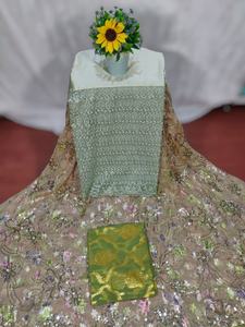 Robe de mariage pour filles, tendance 2026, authentique, dernière collection, en jacquard somalien, avec sequins, motif floral perlé, rose vif et violet, ornée de pierres - Product Image 4