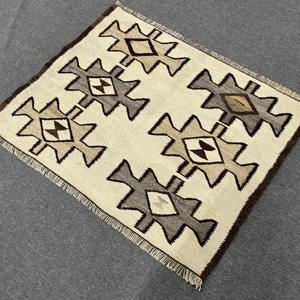3.2x2.6 ft Rug, Turkish Vintage Small Rug, <b>Brown</b> Kilim <b>Wool</b> Rug - Product Image 4