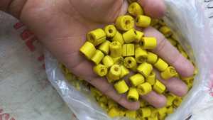 Perles de verre teinté sur mesure au look ancien finition antique de tailles assorties adaptées aux créateurs de bijoux et aux magasins de perles - Product Image 4