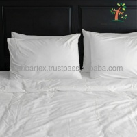 Drap de lit en percale peignée 200 TC, tissu frais, respirant et durable, idéal pour l'hôtellerie et l'usage institutionnel