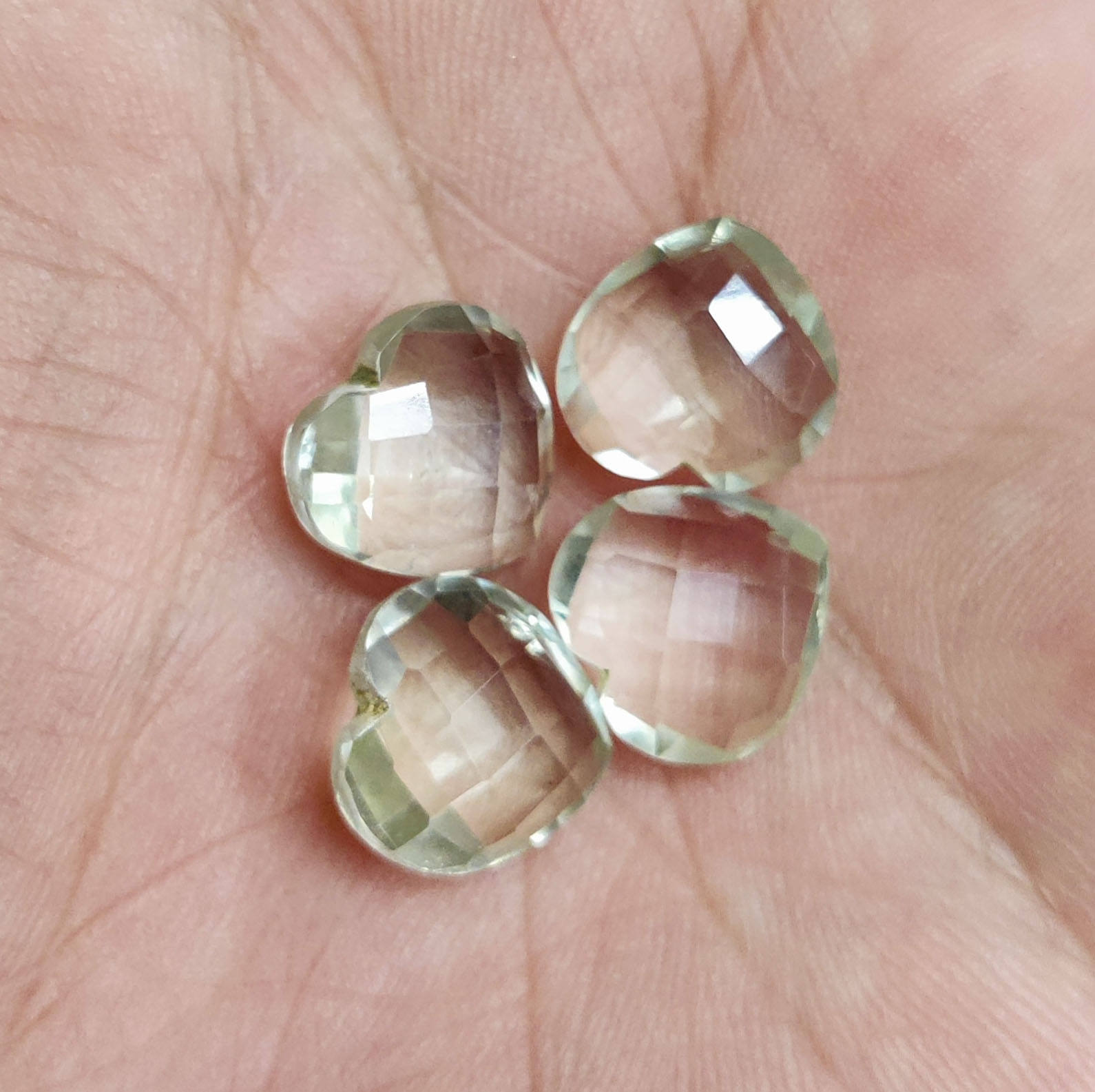 เหมือนกับภาพ