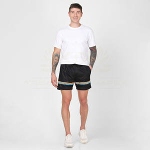 Shorts de basketball en maille 100 % polyester de haute qualité pour hommes, motif uni personnalisé, respirants et anti-transpiration pour la course et le fitness - Product Image 2