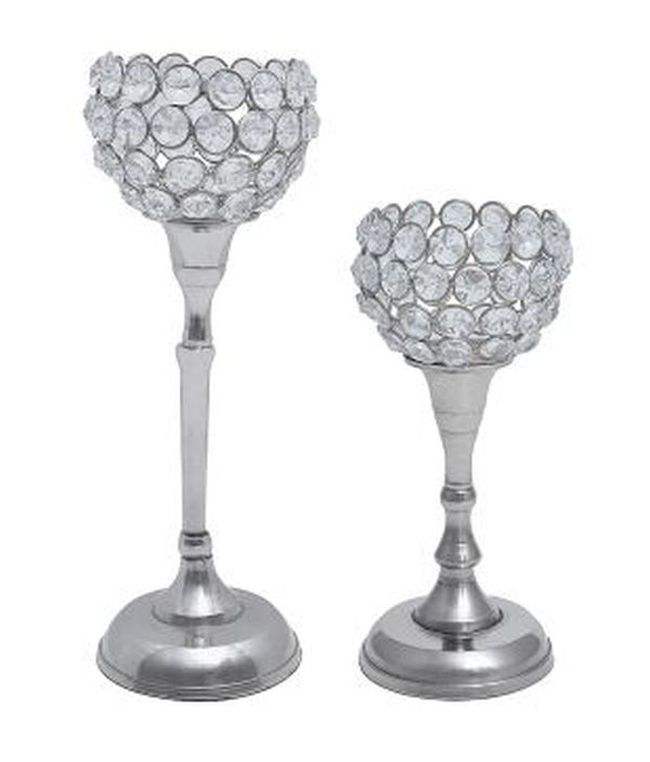 สีเทาอ่อน