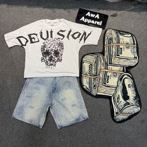 Meilleure qualité de vente chaude strass t-shirt & ensemble court disponible en usine bas prix strass t-shirt & ensemble court à vendre - Product Image 1