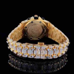 Montre élégante pour homme en acier inoxydable avec diamants de laboratoire ronds taille brillant, cadran en verre exquis, nouvelle génération - Product Image 2