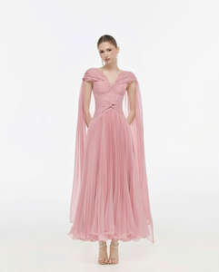 Robe de soirée élégante plissée en douceur rose féminin, fabriquée au Vietnam avec des options OEM/ODM personnalisables disponibles - Product Image 4