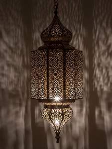 Hot Selling Classic Metal Iron <b>Candle</b> <b>Holder</b> Lantern Round Zip Hanging <b>Wall</b> Decor with Christmas Laser Etched Cutting Design - Product Image 4