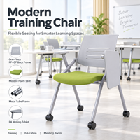 Chaise de formation pliable professionnelle avec assise en mousse moulée, tablette d'écriture et roulettes pour centre de formation et de conférence