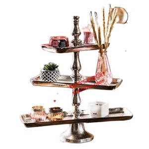 Supports à gâteaux en métal à 3 étages pour les occasions de Noël, pour les fêtes en intérieur et en extérieur, célébration de mariage, décorations de bijoux, plateaux de service - Product Image 1