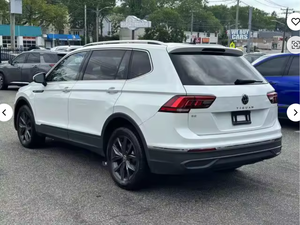 VOLKSWAGEN TIGUAN SE R-LINE FWD 2023 USADO, Volante a la Izquierda/Derecha - Product Image 5