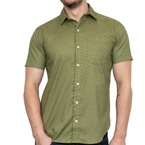 Camisas de manga corta impresas para hombre con ajuste personalizado con etiqueta de logotipo bordado personalizado y opciones de embalaje promocional - Product Image 5