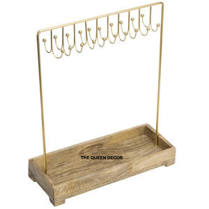 Présentoir à bijoux en métal de table Présentoir de designer fait à la main de qualité supérieure Présentoir à bijoux en métal en gros élégant et classique - Product Image 1