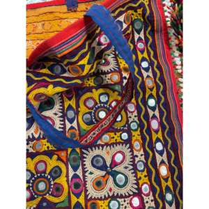 Kutch theli กระเป๋าที่มีกริดกระจกที่ทันสมัยการออกแบบที่มีรูปแบบทางเรขาคณิต - Product Image 5
