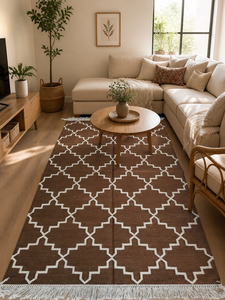 Alfombra Decorativa Reversible Hecha a Mano de Algodón Dhurrie, Color Marrón Tierra, con Diseño de Rejilla de Diamantes y Flecos de Borlas para Sala de Estar - Product Image 4