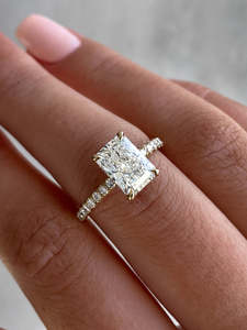 แหวนเพชรสีทอง18K สว่างสดใสสำหรับงานแต่งงานและงานหมั้นแฮนด์เมดสุดหรูแหวนรัศมีที่ซ่อนไว้สำหรับการดูแลของเธอ - Product Image 3