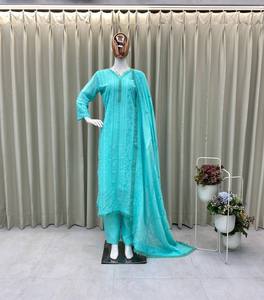 Haute qualité inde Chinnon brodé fil de coton ensemble ethnique pour femmes haut traditionnel travail Palazzo Dupatta pour tenue de fête - Product Image 1