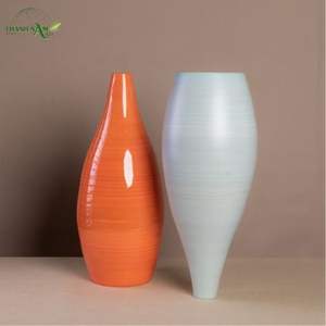 Vase en bambou Art Déco en forme solide et enroulée, écologique et durable, décoration de table pour la maison et l'usage commercial - Product Image 6