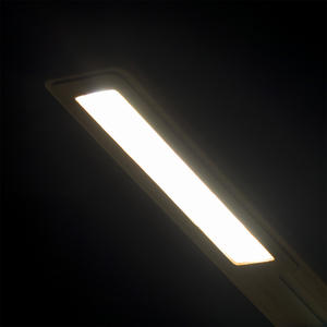 Chargeur Lampe Technologie et accessoires Bureau et affaires Articles durables M72114534 - Product Image 3