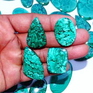 Belle Malachite Naturelle Quartz Pierres Précieuses En Vrac En Gros Mélange Forme Cabochon pour La Fabrication De Bijoux - Product Image 3