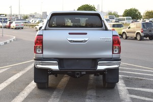 2024 TOYOTA HILUX DU CABINA USADA - Product Image 5