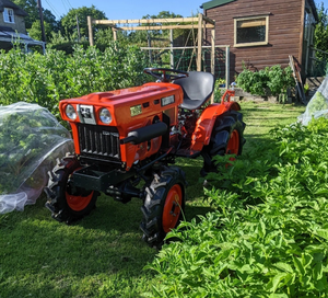 Excellent Value Low Price Kubota B7001 Reliable and in Great Working Condition for Farm Use - Product Image 3
