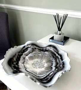 Lujoso cuenco de resina epoxi con acabado brillante único y patrones de colores abstractos para vajilla de comedor y decoración de cocina moderna - Product Image 5