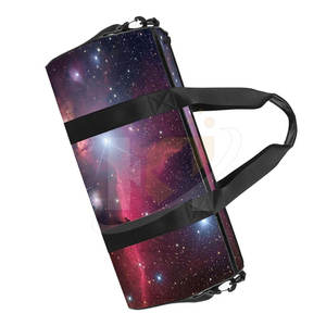 Bolsas de lona deportivas plegables hechas de poliéster impermeables ligeras portátiles Bolsas de deporte cómodas MOQ bajo - Product Image 6