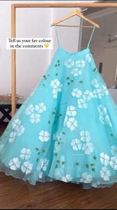 La más hermosa última seda Lehenga Choli con estampado floral para fiestas y ocasiones de invierno - Product Image 4