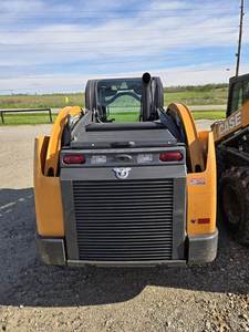 Minicargadora TV450B 2022 - Motor Diésel FPT de 90HP y Bomba Hidráulica Parker de Alta Eficiencia para Construcción y Agricultura - Product Image 6