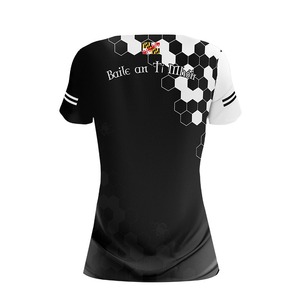 Último conjunto de jugadores de fútbol femenino 100% poliéster diseño sólido manga corta servicio OEM con posición frontal del logotipo - Product Image 2