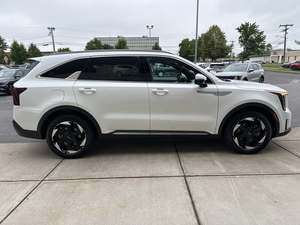 SUV de luxe K-Sorento HYBRID PLUG-IN SX PRESTIGE AWD 2025, en excellent état et à prix abordable - Product Image 5