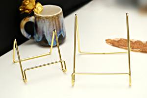 ที่ใส่บัตรสีทองหรูหราสำหรับโต๊ะทำงานที่เรียบง่ายและมีสไตล์ขาตั้งโลหะสำหรับนามบัตรหรือโน้ต - Product Image 2